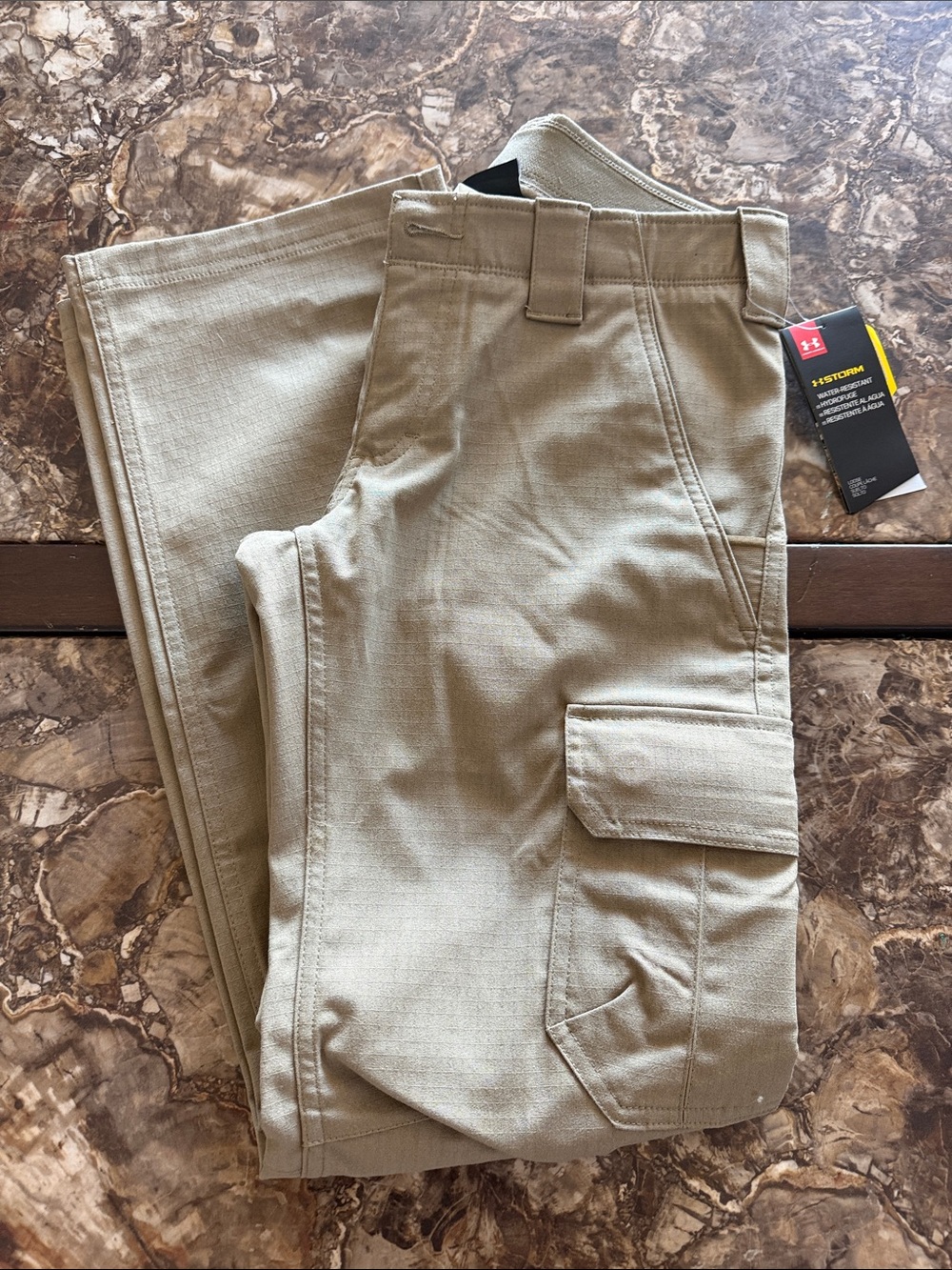 Under Armour Woman's Tactical Cargo Pants - Khaki